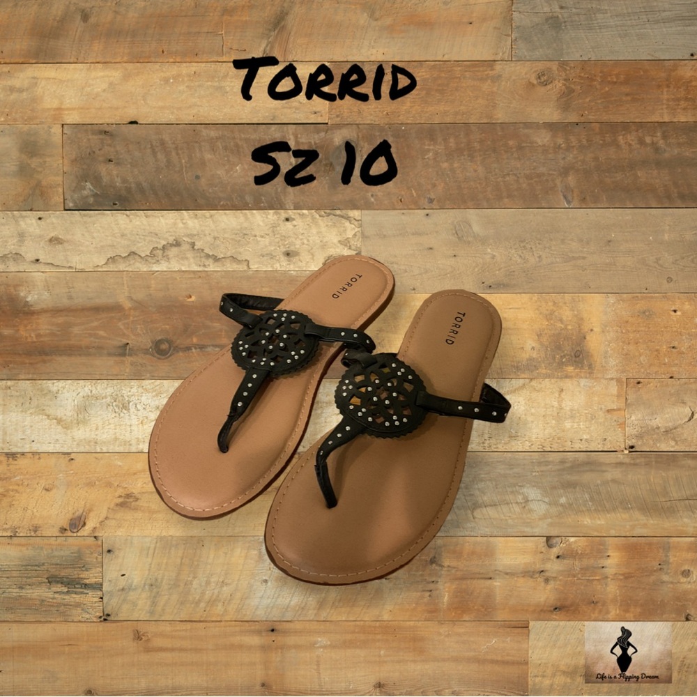 Torrid Women's Black Sandals Sz 10